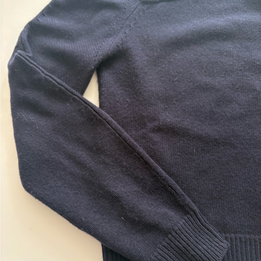 Helmut Lang Asymmetrical Navy Wool Cashmere Blend Sweater XS - Picture 3 of 6